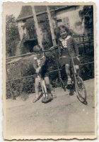 MOTOT - POCHERON